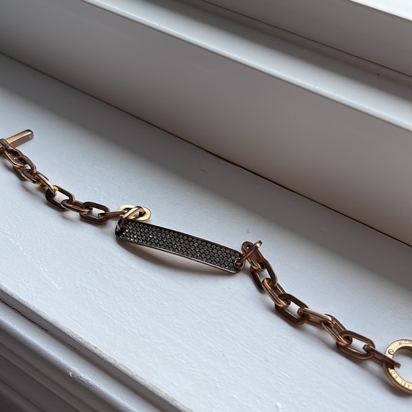 Michael Kors rose gold bracelet - Picture 2 of 6